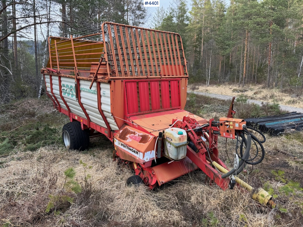 1997 Pöttinger Boss1 Loader - Macchina da fienagione: foto 4 1997 Pöttinger Boss1 Loader - Macchina da fienagione: foto 4