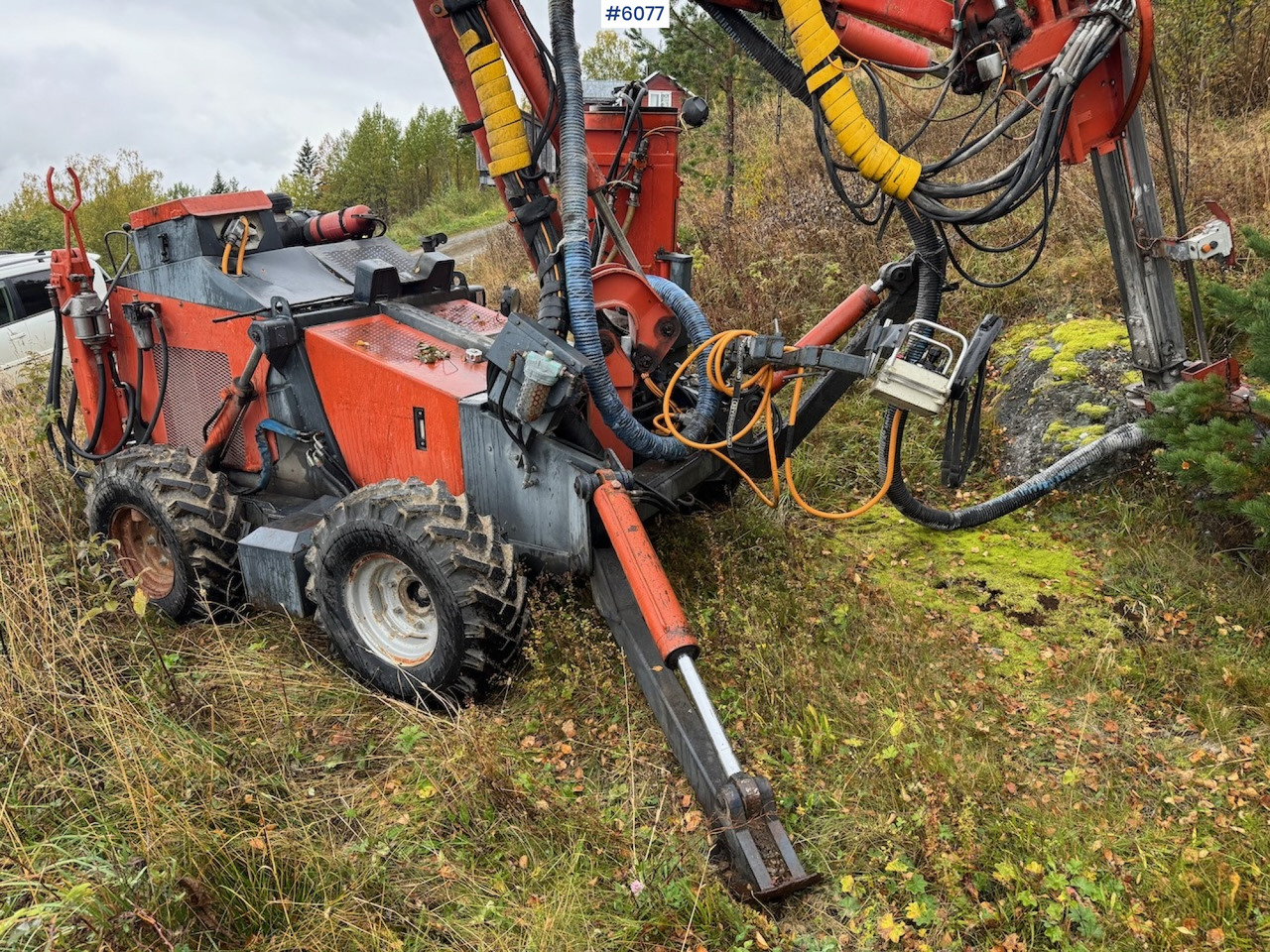 Perforatrice 1997 Tamrock Commando 300: foto 13 Perforatrice 1997 Tamrock Commando 300: foto 13