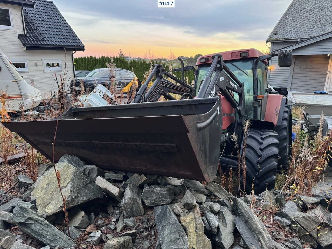 1999 Case IH Maxxum MX 100C w/ front loader, bucket and blade. Repair object. - Trattore: foto 5 1999 Case IH Maxxum MX 100C w/ front loader, bucket and blade. Repair object. - Trattore: foto 5