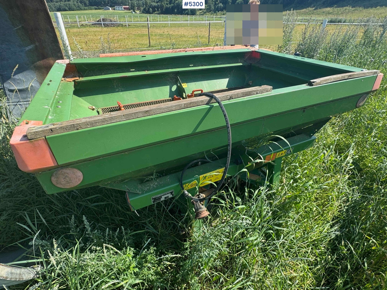 2006 Amazone ZA-X Perfect S 350 fertilizer spreader - Spandiconcime: foto 1 2006 Amazone ZA-X Perfect S 350 fertilizer spreader - Spandiconcime: foto 1