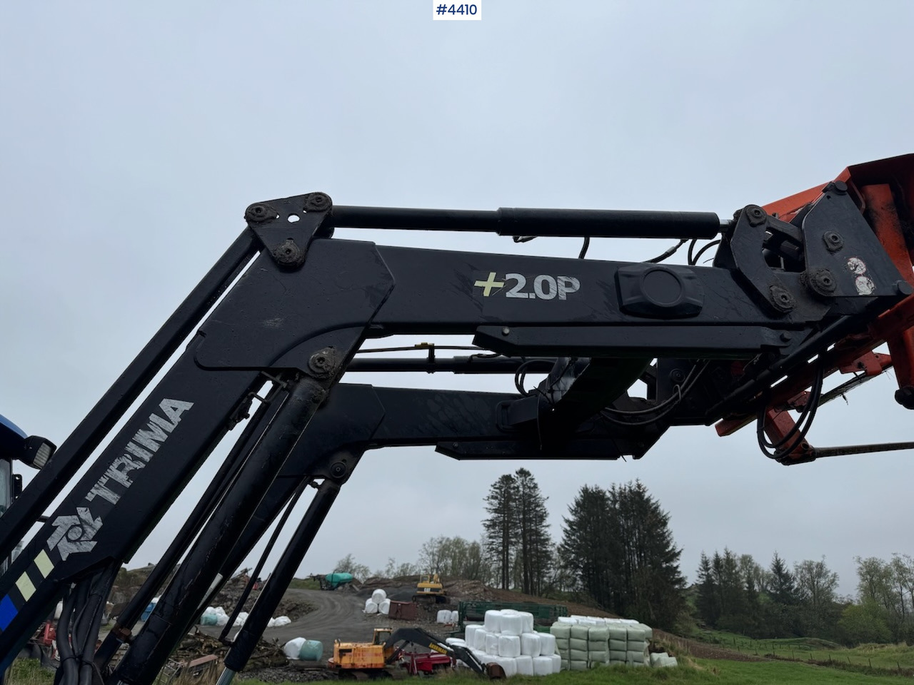 Trattore 2006 New Holland TL100 A w/Front Loader.: foto 12