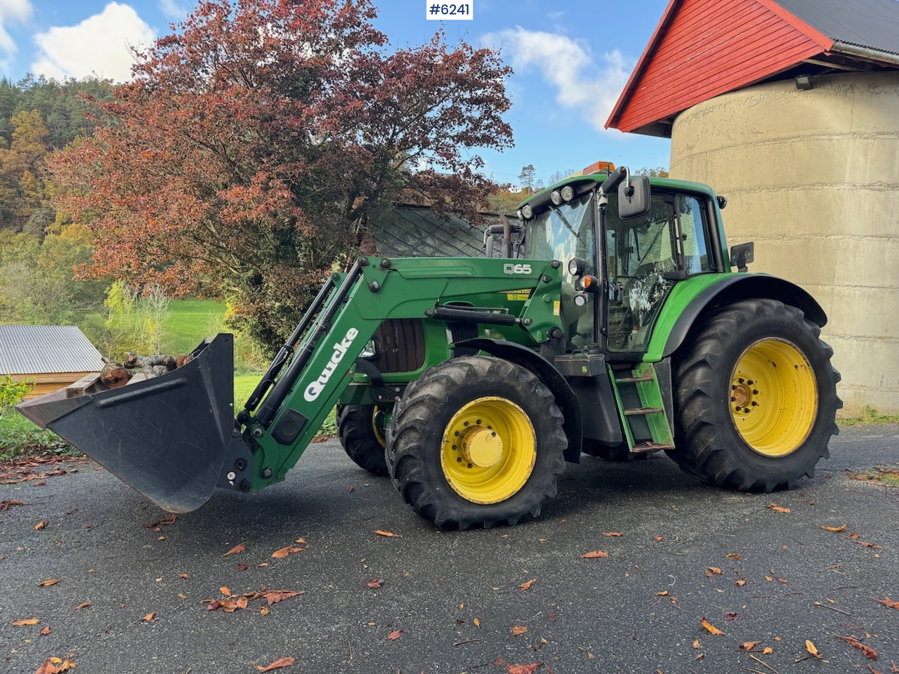 2007 John Deere 6530 w/ AutoPower and front loader. - Trattore: foto 3 2007 John Deere 6530 w/ AutoPower and front loader. - Trattore: foto 3