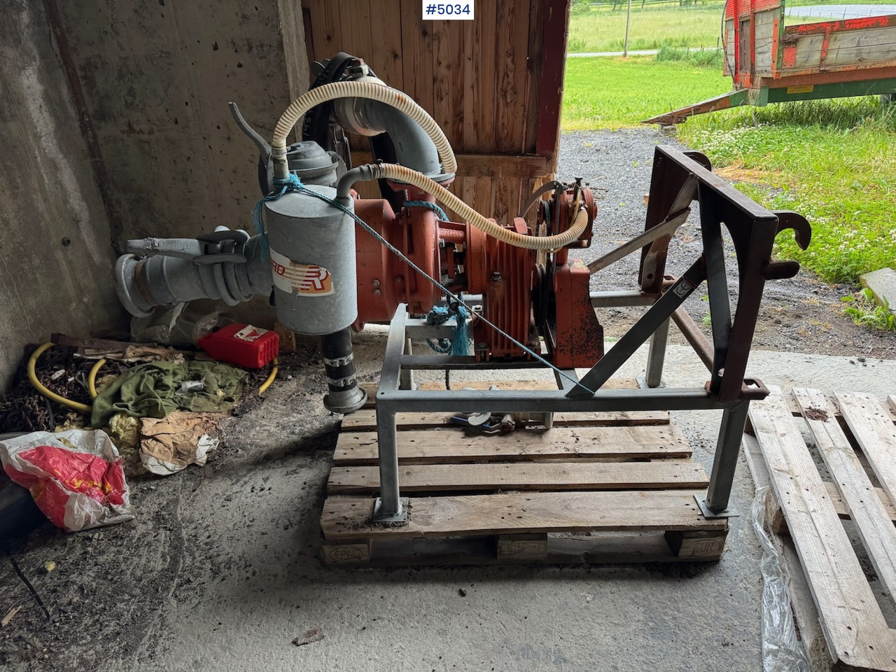 2010 Doda Fertilizer Pump - Attrezzatura per spandimento: foto 1 2010 Doda Fertilizer Pump - Attrezzatura per spandimento: foto 1