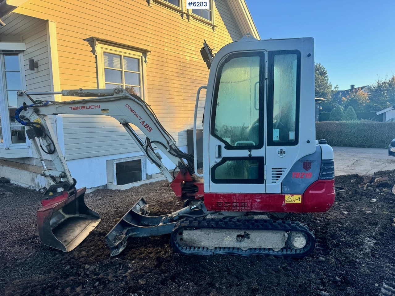 2010 Takeuchi TB219 Mini Excavator with Rototilt and 2 buckets. - Escavatore: foto 3 2010 Takeuchi TB219 Mini Excavator with Rototilt and 2 buckets. - Escavatore: foto 3