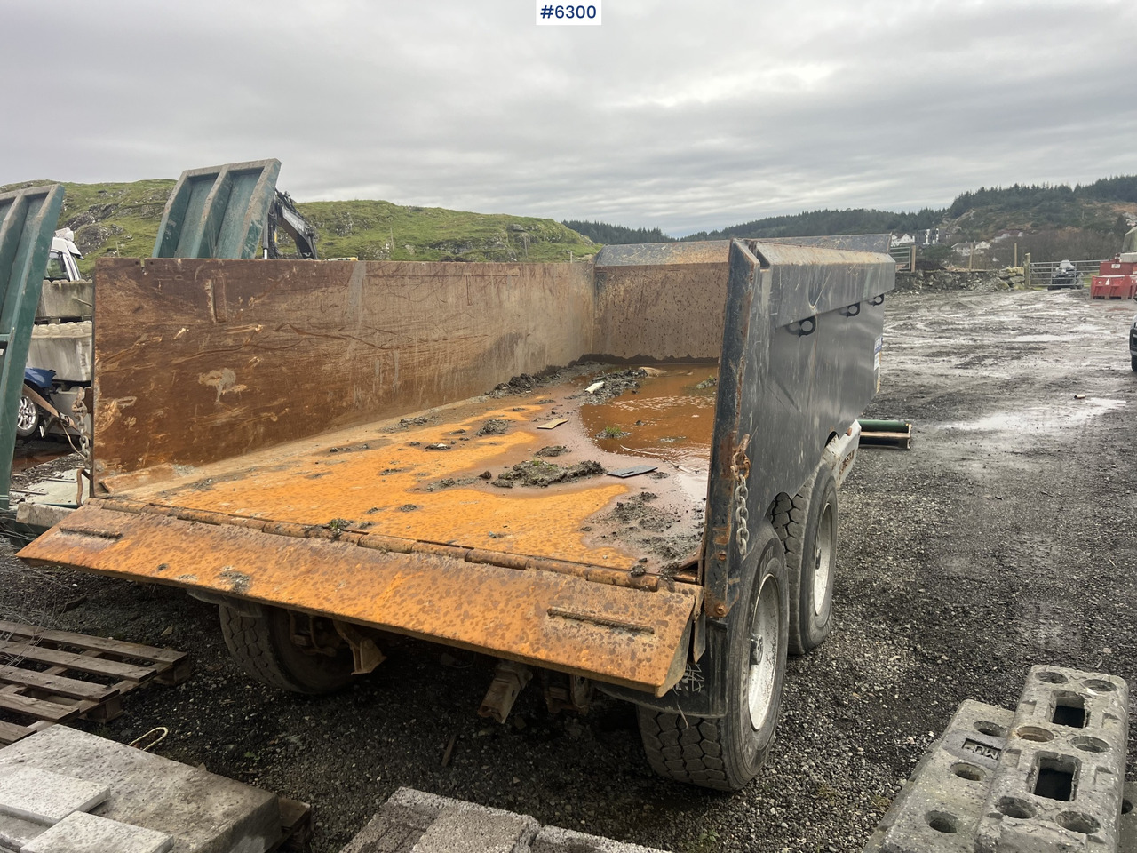 2012 Chieftain 20 ton 2 axle dump trailer - Rimorchio a cassone agricolo: foto 5 2012 Chieftain 20 ton 2 axle dump trailer - Rimorchio a cassone agricolo: foto 5