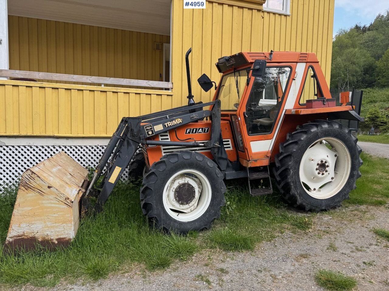 2012 New Holland T7.200 Auto Command w/plough disc - Trattore: foto 2 2012 New Holland T7.200 Auto Command w/plough disc - Trattore: foto 2