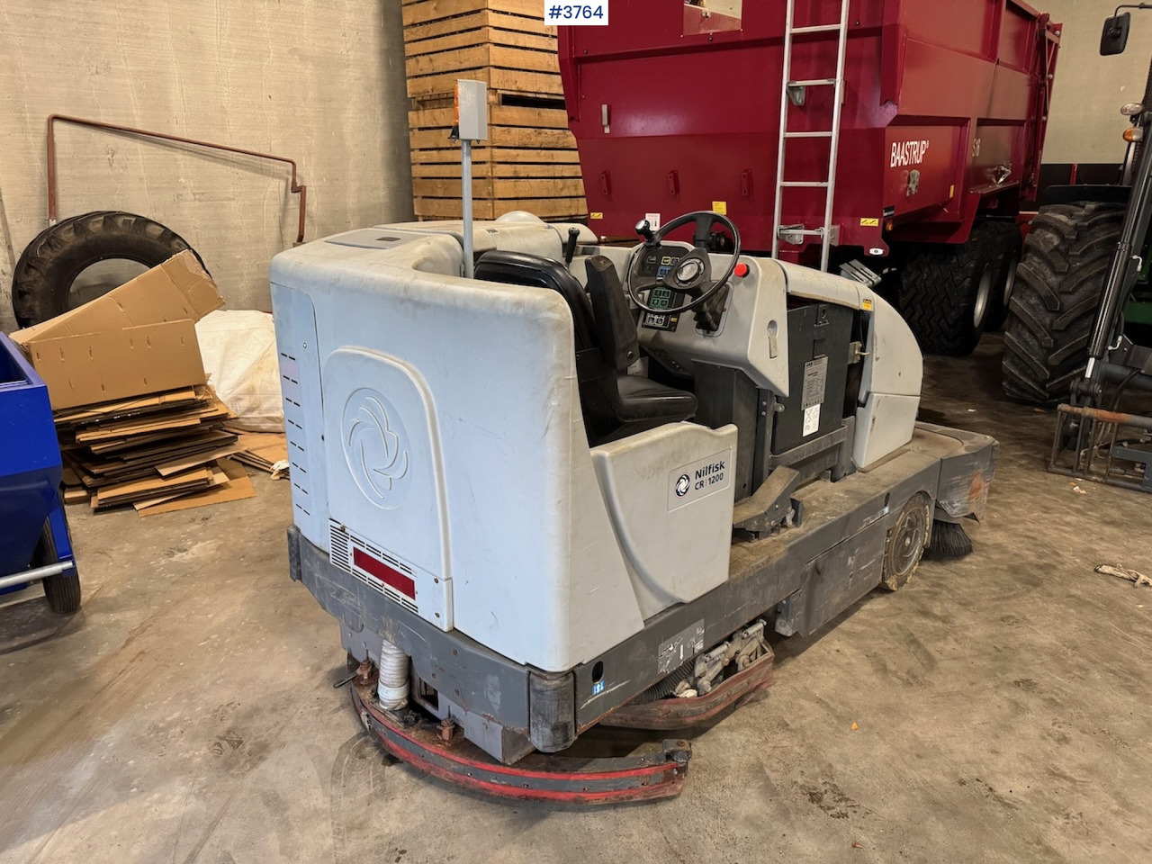 Spazzatrice industriale 2012 Nilfisk CR 1200 broom and sweeper: foto 18 Spazzatrice industriale 2012 Nilfisk CR 1200 broom and sweeper: foto 18