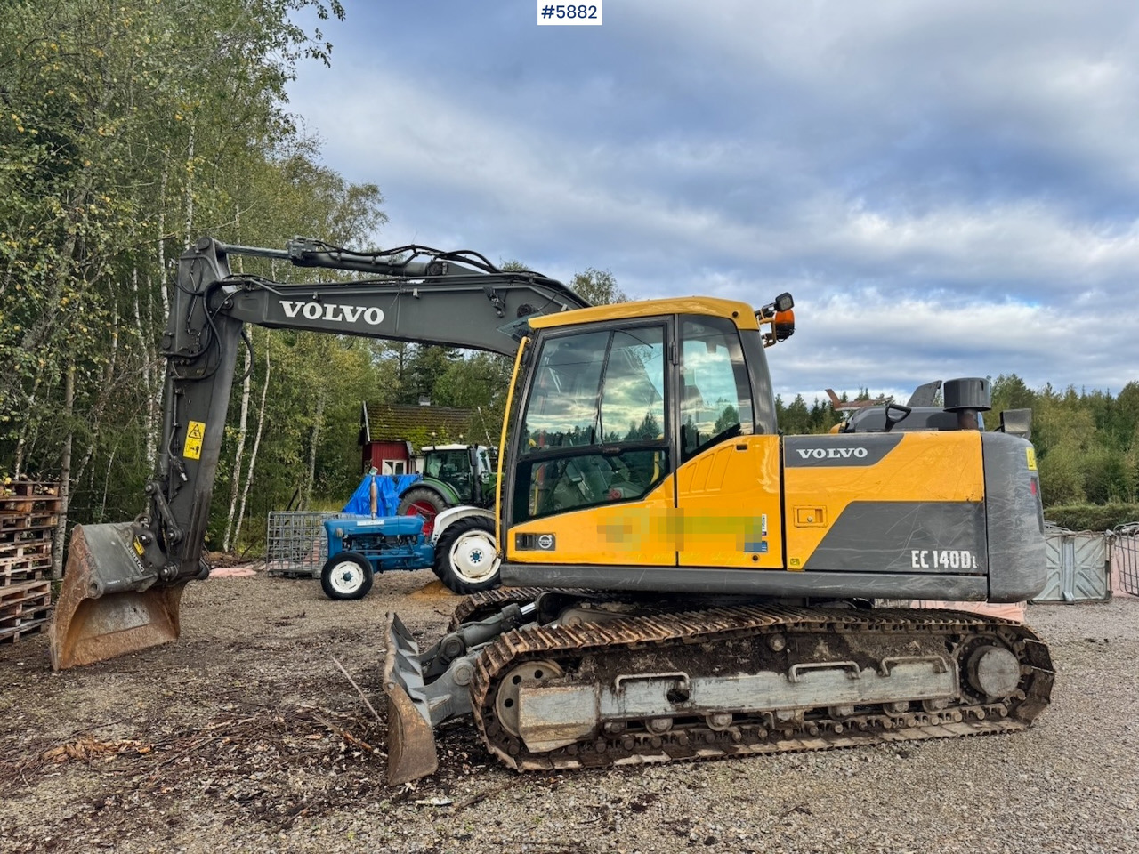 2013 Volvo EC140DL Crawler Excavator w/ Cleaning Bucket. - Escavatore: foto 2 2013 Volvo EC140DL Crawler Excavator w/ Cleaning Bucket. - Escavatore: foto 2