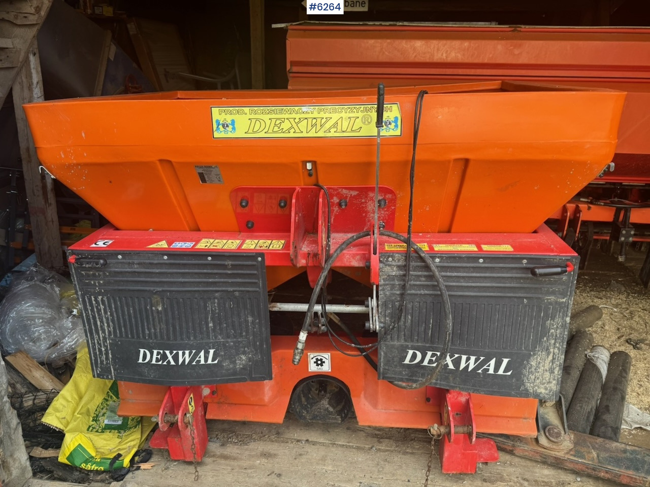 2015 Dexwal Tornado fertilizer spreader - Spandiconcime: foto 4 2015 Dexwal Tornado fertilizer spreader - Spandiconcime: foto 4