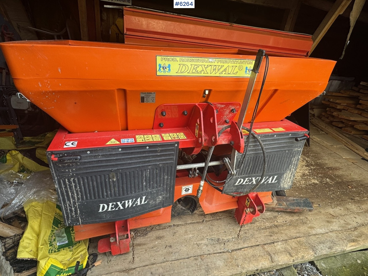 2015 Dexwal Tornado fertilizer spreader - Spandiconcime: foto 5 2015 Dexwal Tornado fertilizer spreader - Spandiconcime: foto 5