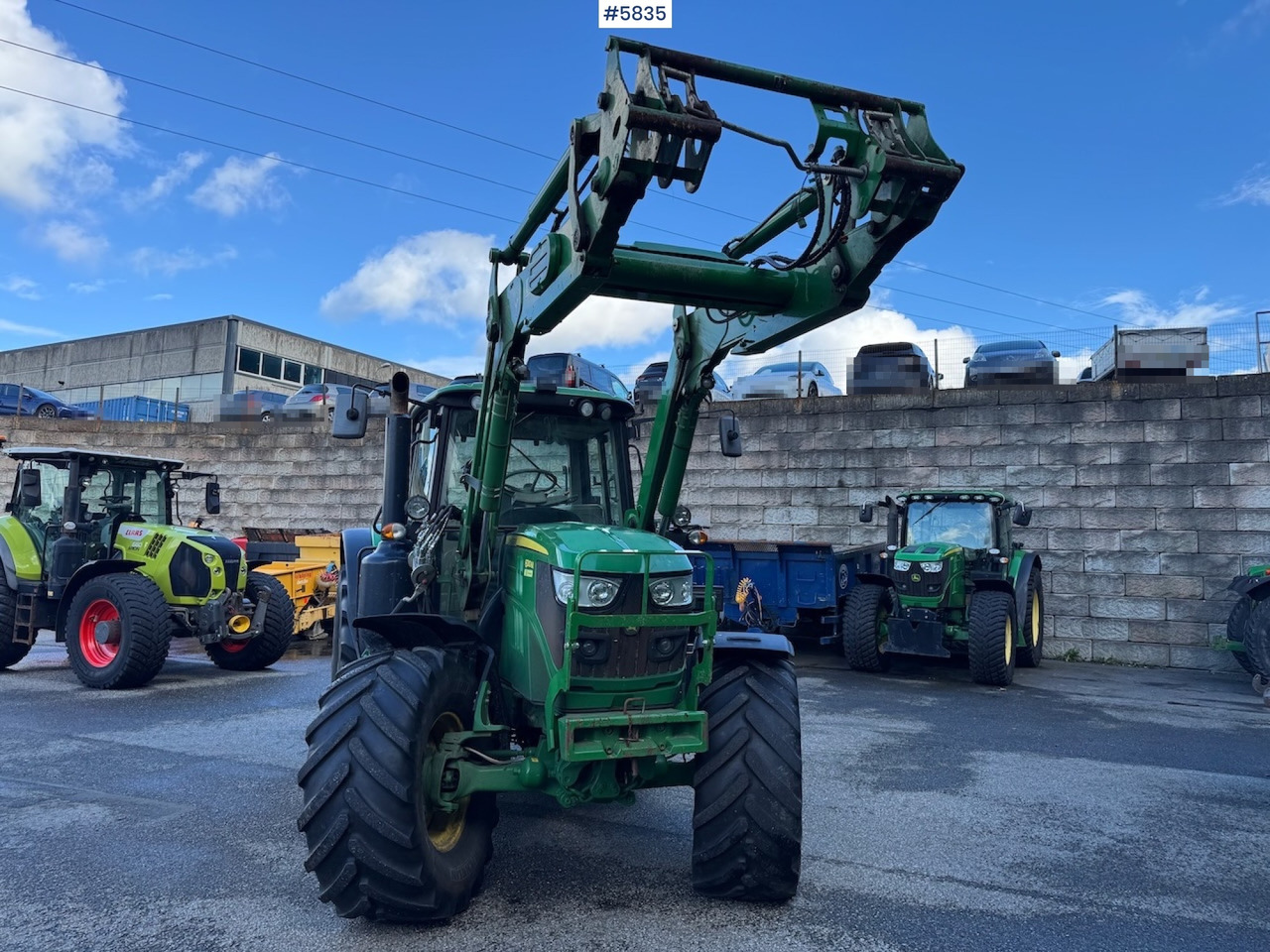 2016 John Deere 6130M w/ front loader. - Trattore: foto 2 2016 John Deere 6130M w/ front loader. - Trattore: foto 2