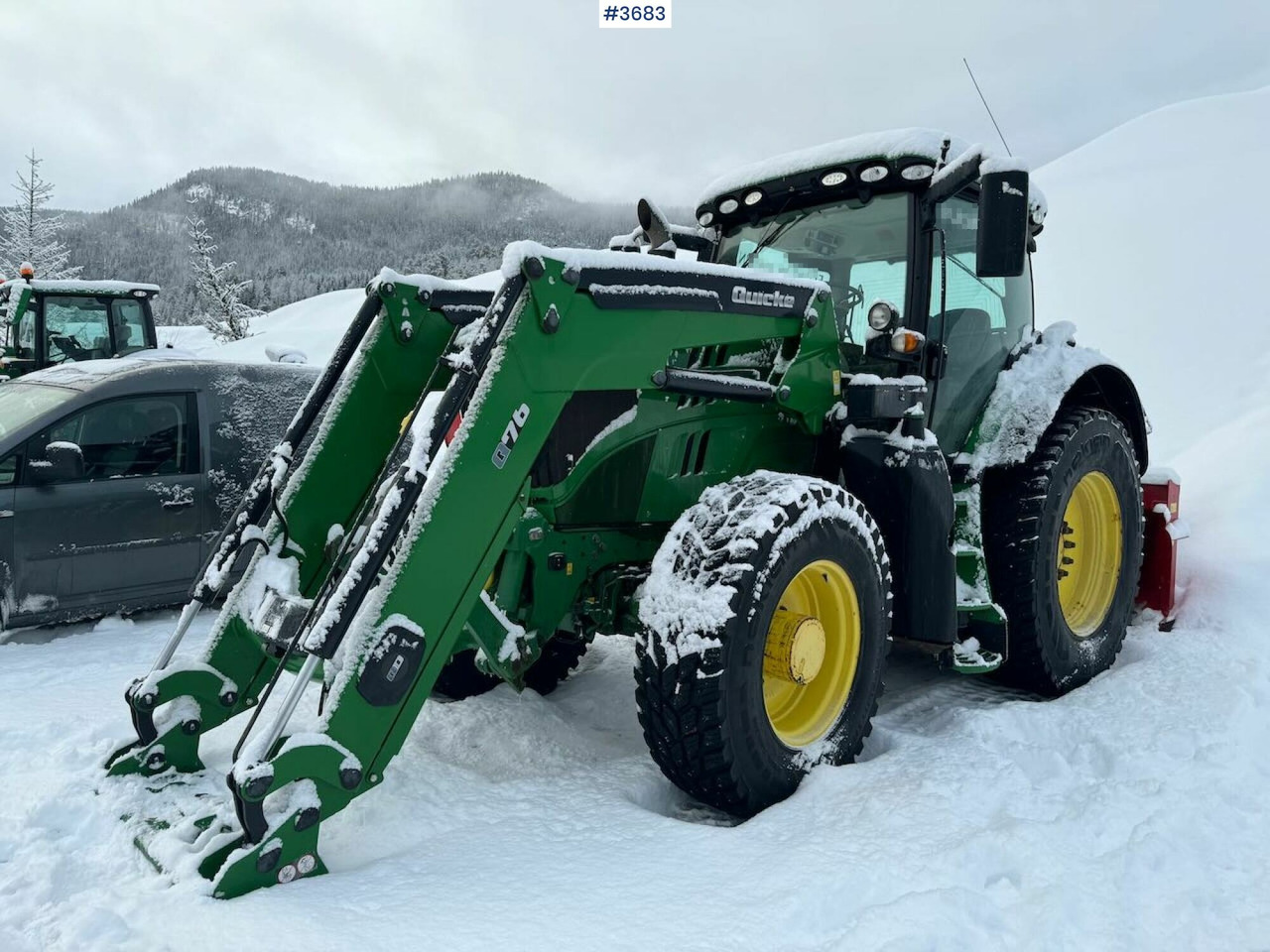 2016 John Deere 6175R 4x4 w/ front loader - Trattore: foto 4 2016 John Deere 6175R 4x4 w/ front loader - Trattore: foto 4