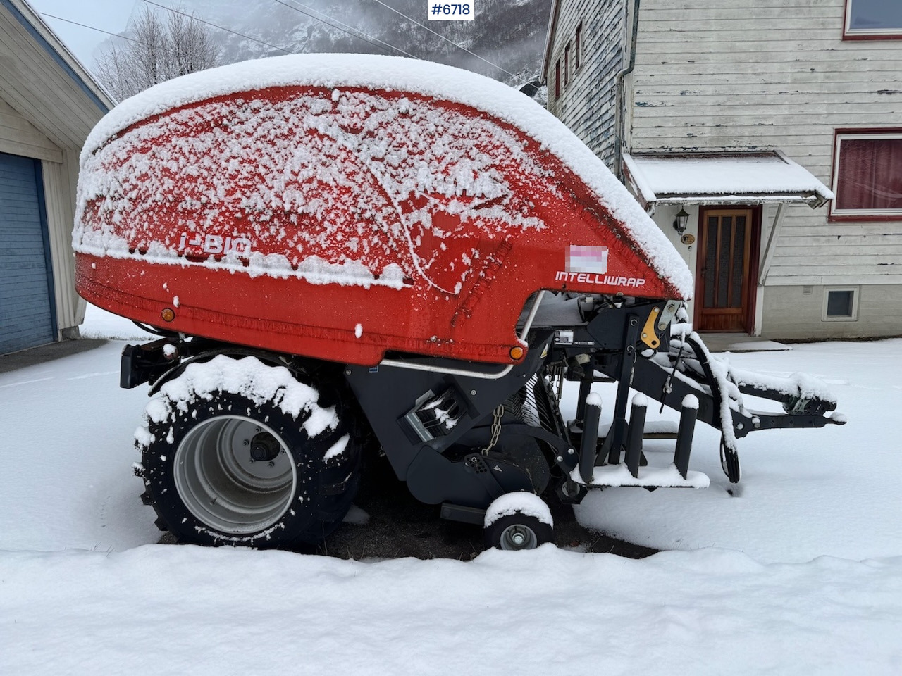 2016 Kuhn I-BIO Intelliwrap Round baler. Never been used! - Macchina da fienagione: foto 1 2016 Kuhn I-BIO Intelliwrap Round baler. Never been used! - Macchina da fienagione: foto 1