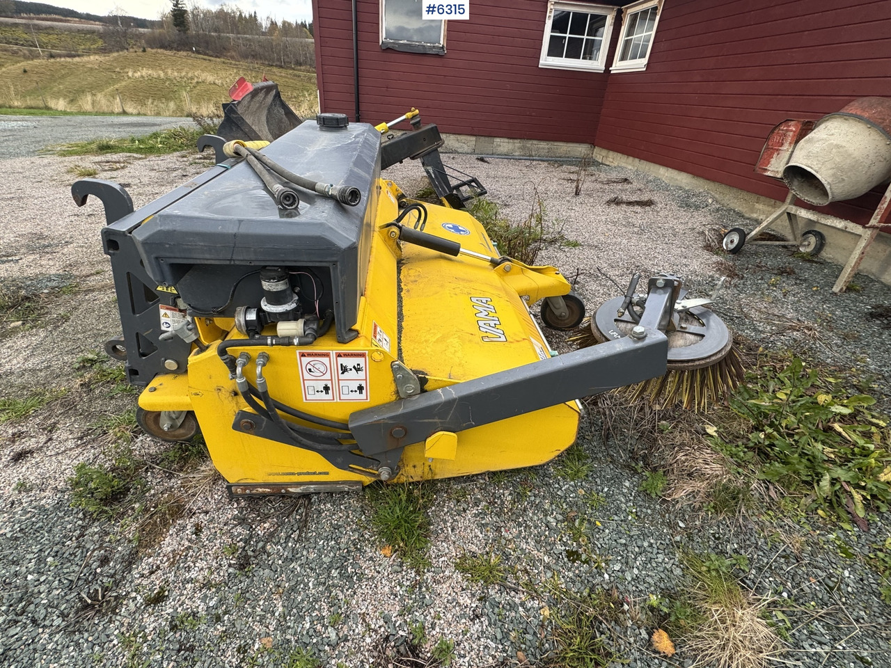 2016 VAMA 2000 Sweeping broom w/ side broom - Spazzola: foto 5 2016 VAMA 2000 Sweeping broom w/ side broom - Spazzola: foto 5