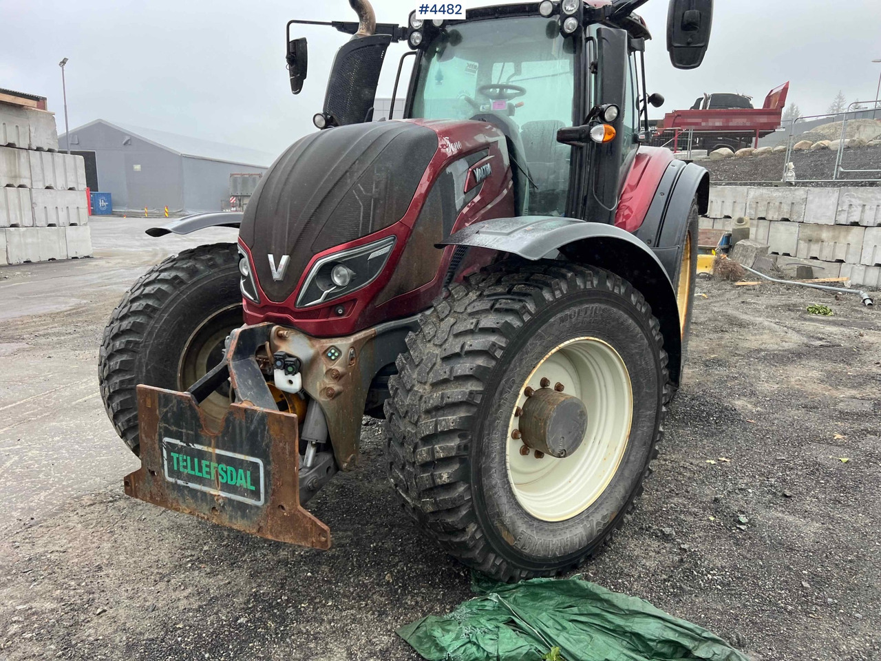 2017 Valtra T234 tractor Plow rigged Tractor - Trattore: foto 1 2017 Valtra T234 tractor Plow rigged Tractor - Trattore: foto 1