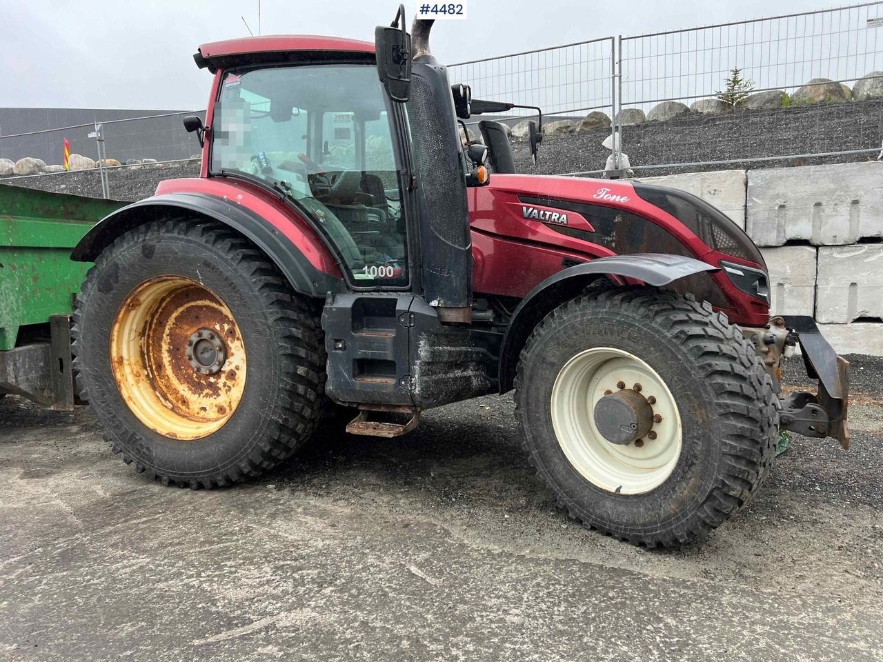 Leasing di  2017 Valtra T234 tractor Plow rigged Tractor 2017 Valtra T234 tractor Plow rigged Tractor: foto 19 Leasing di  2017 Valtra T234 tractor Plow rigged Tractor 2017 Valtra T234 tractor Plow rigged Tractor: foto 19