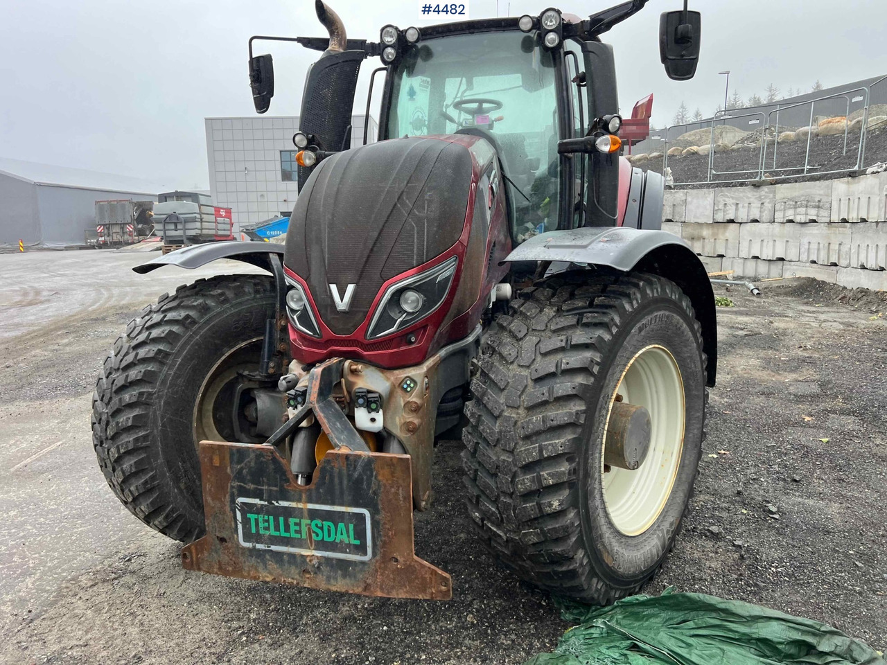 Leasing di  2017 Valtra T234 tractor Plow rigged Tractor 2017 Valtra T234 tractor Plow rigged Tractor: foto 10 Leasing di  2017 Valtra T234 tractor Plow rigged Tractor 2017 Valtra T234 tractor Plow rigged Tractor: foto 10