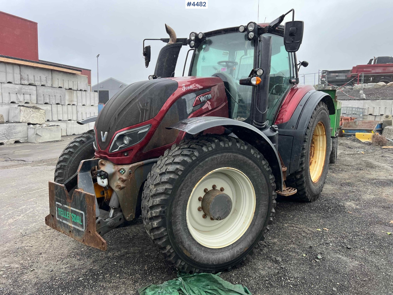 2017 Valtra T234 tractor Plow rigged Tractor - Trattore: foto 2 2017 Valtra T234 tractor Plow rigged Tractor - Trattore: foto 2