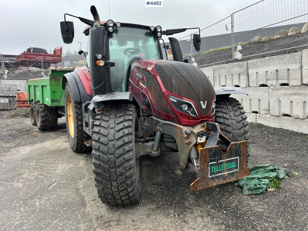 Leasing di  2017 Valtra T234 tractor Plow rigged Tractor 2017 Valtra T234 tractor Plow rigged Tractor: foto 14 Leasing di  2017 Valtra T234 tractor Plow rigged Tractor 2017 Valtra T234 tractor Plow rigged Tractor: foto 14