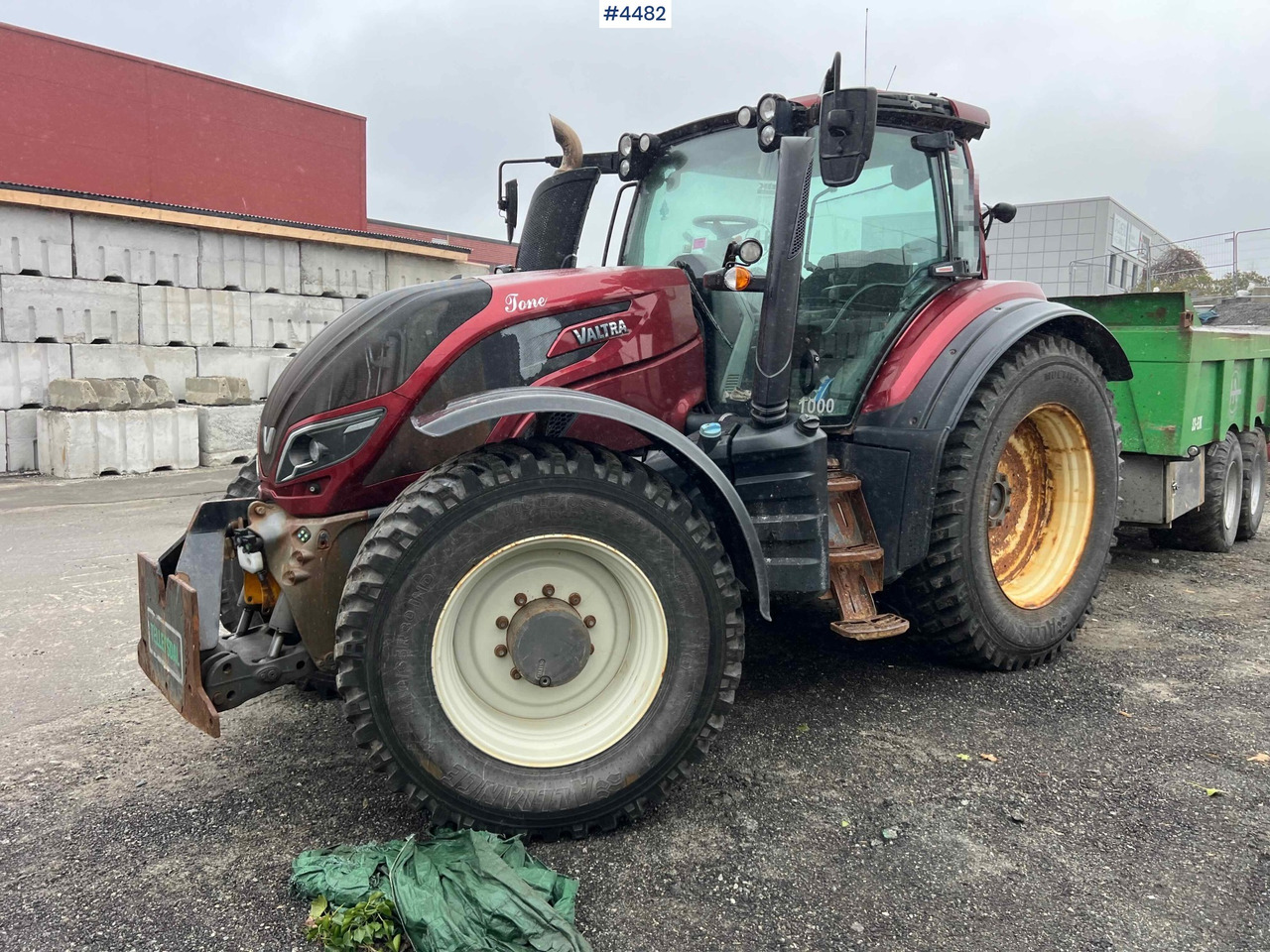 2017 Valtra T234 tractor Plow rigged Tractor - Trattore: foto 3 2017 Valtra T234 tractor Plow rigged Tractor - Trattore: foto 3