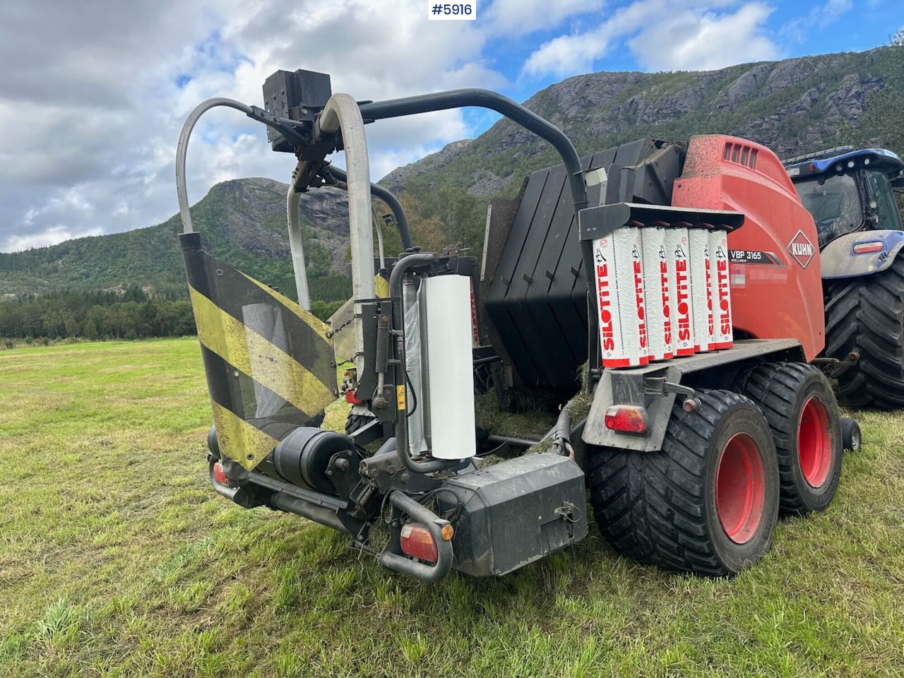 2018 Kuhn VBP 3165 Intelliwrap round baler - Macchina da fienagione: foto 4 2018 Kuhn VBP 3165 Intelliwrap round baler - Macchina da fienagione: foto 4