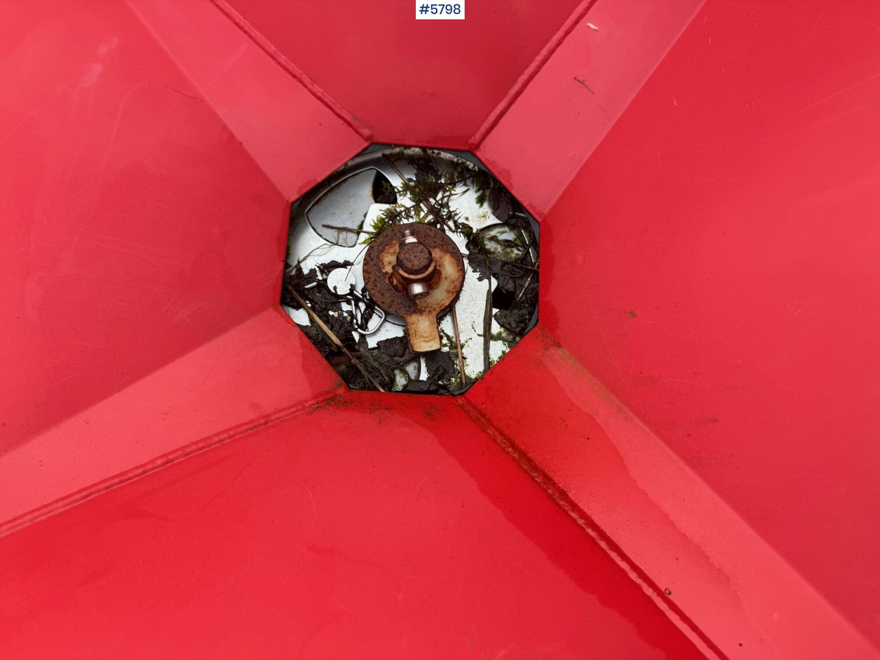 Leasing di  2018 Kverneland Manure spreader. Repair project 2018 Kverneland Manure spreader. Repair project: foto 15