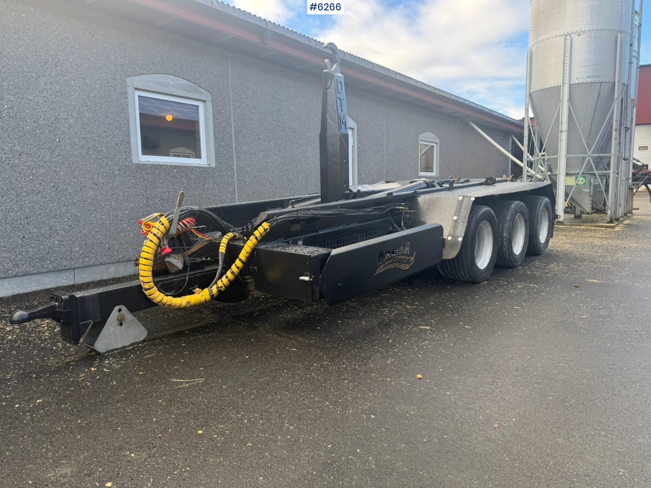 2018 MCM 3 axle tractor-container trailer w/ hook - Rimorchio agricolo: foto 1 2018 MCM 3 axle tractor-container trailer w/ hook - Rimorchio agricolo: foto 1