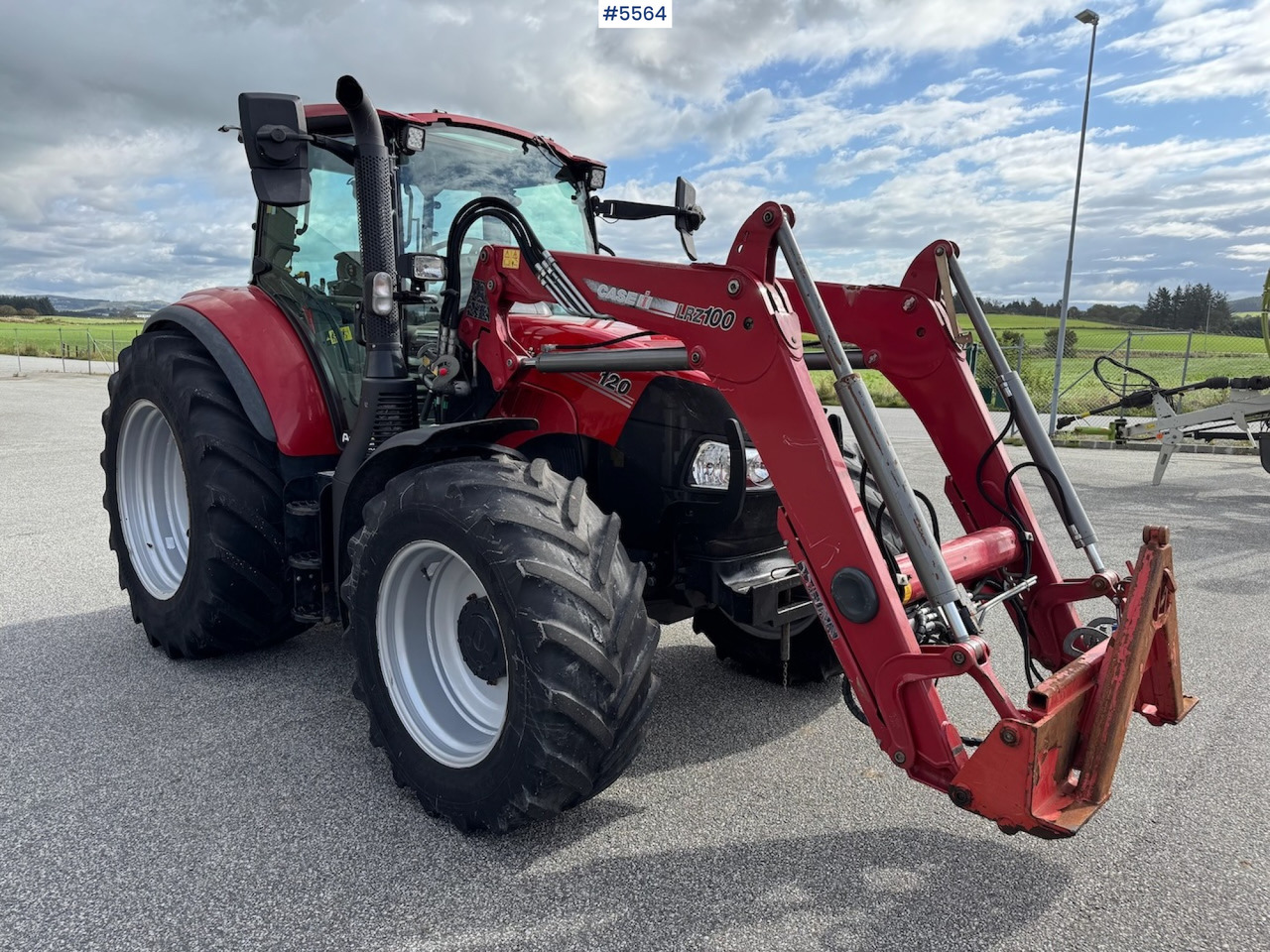 2019 Case IH Luxxum 120 m/ frontlaster. - Trattore: foto 1 2019 Case IH Luxxum 120 m/ frontlaster. - Trattore: foto 1