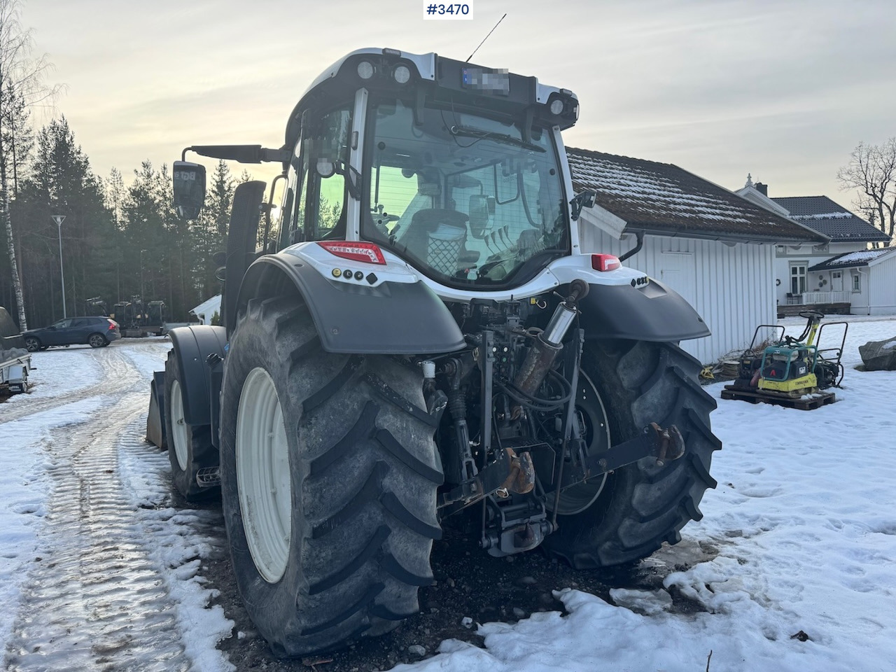 2019 Valtra N134 w/ Front loader and bucket. 900 hours! - Trattore: foto 4 2019 Valtra N134 w/ Front loader and bucket. 900 hours! - Trattore: foto 4