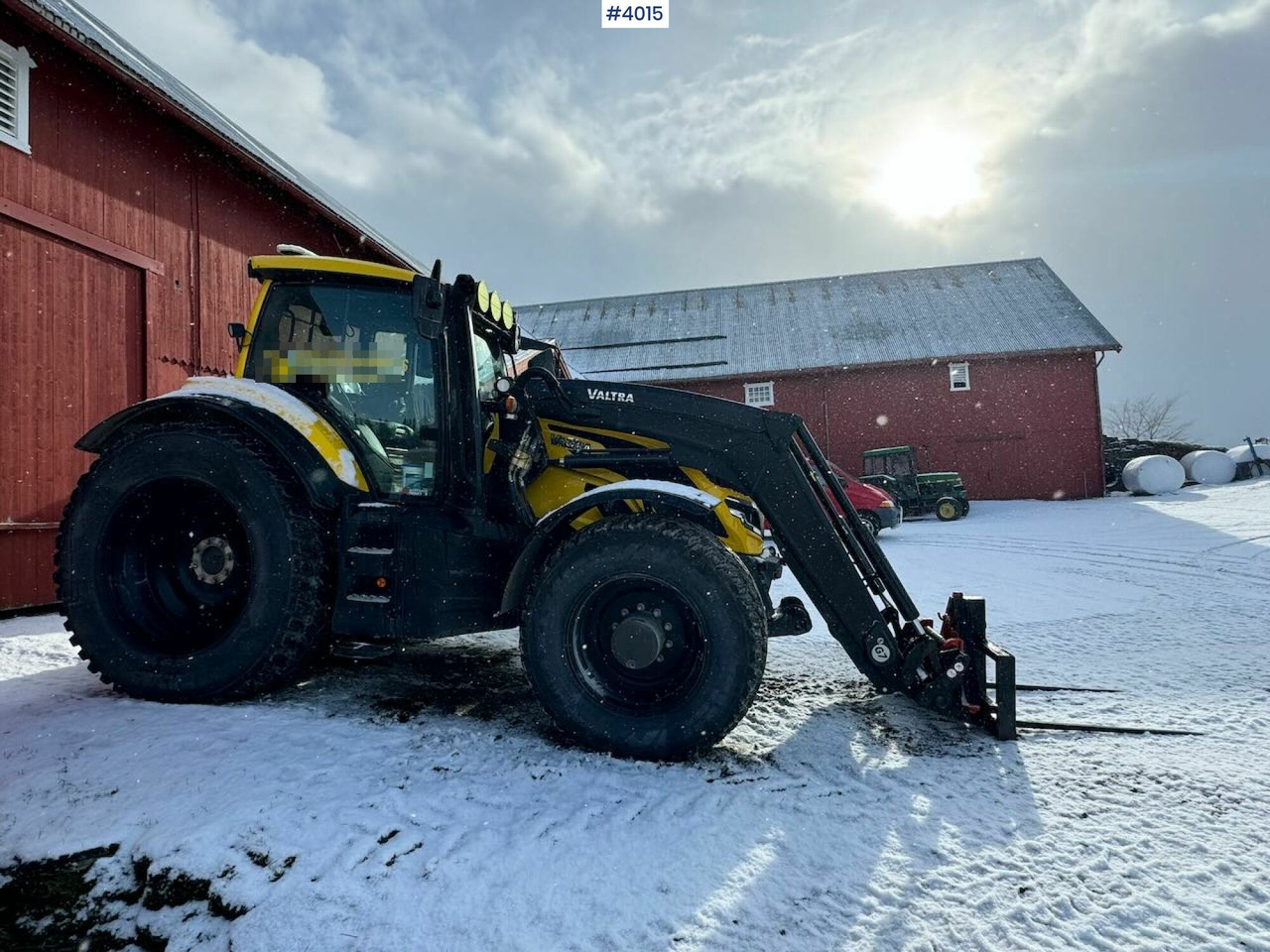 2021 Valtra T255 w/ Quicke G7s front loader - Trattore: foto 2 2021 Valtra T255 w/ Quicke G7s front loader - Trattore: foto 2