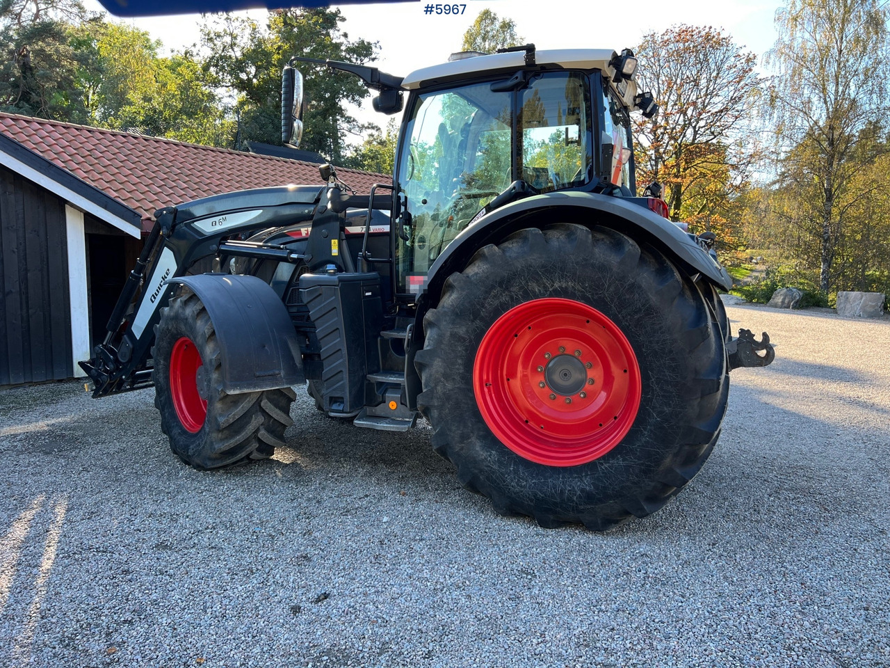2023 Fendt 724 Vario profi + w/ Front loader and fully equipped - Trattore: foto 2 2023 Fendt 724 Vario profi + w/ Front loader and fully equipped - Trattore: foto 2