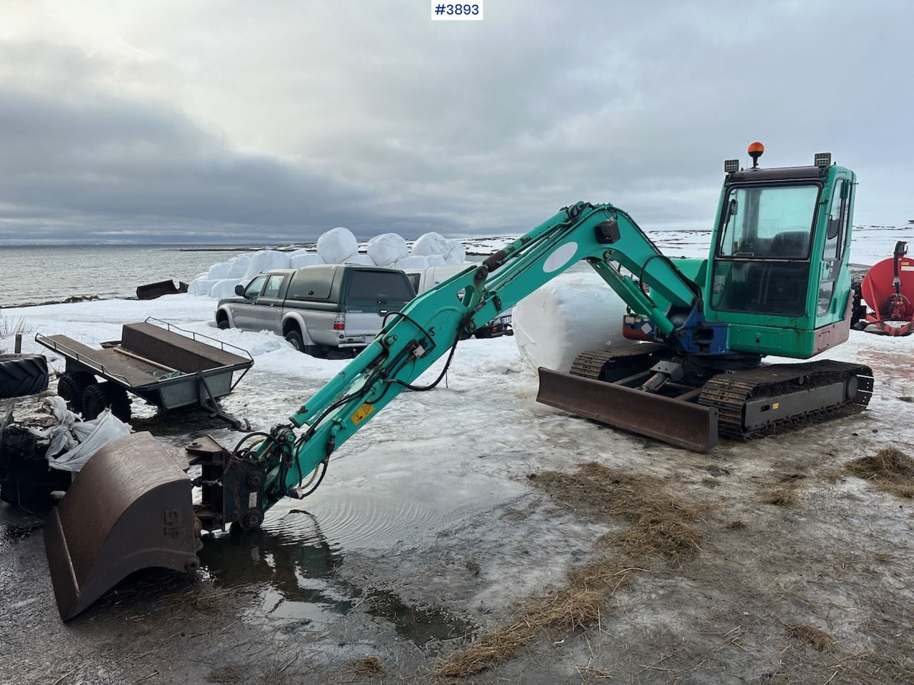 22003 IHI 45N excavator w/ 3 buckets - Escavatore: foto 2 22003 IHI 45N excavator w/ 3 buckets - Escavatore: foto 2