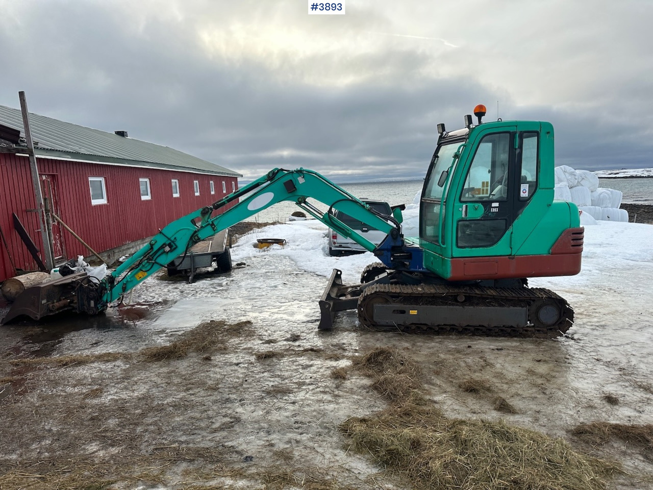 22003 IHI 45N excavator w/ 3 buckets - Escavatore: foto 1 22003 IHI 45N excavator w/ 3 buckets - Escavatore: foto 1