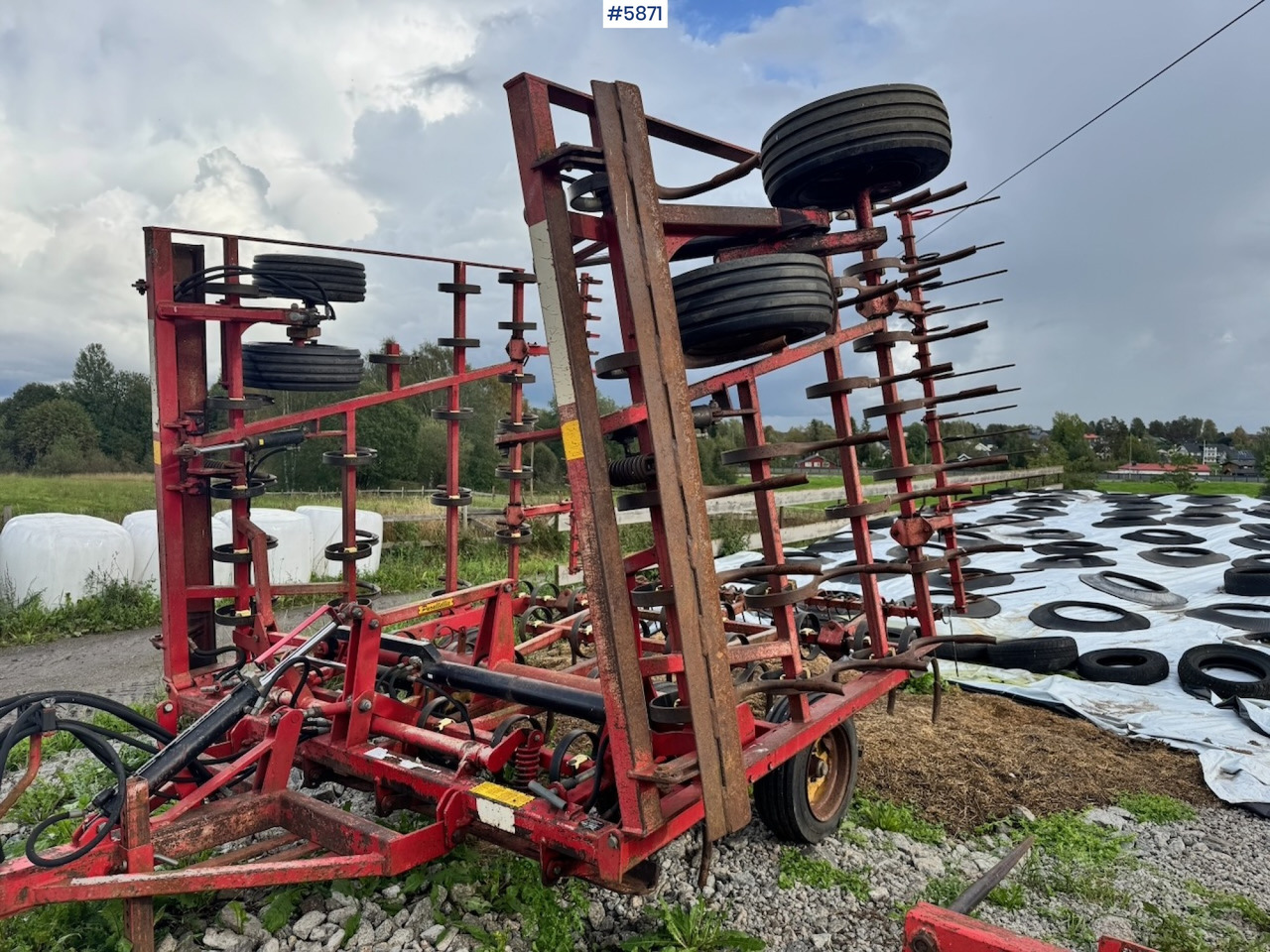 Approx. 1989 Vaderstad harrow, 6.6 m. - Macchina per la lavorazione del terreno: foto 2 Approx. 1989 Vaderstad harrow, 6.6 m. - Macchina per la lavorazione del terreno: foto 2