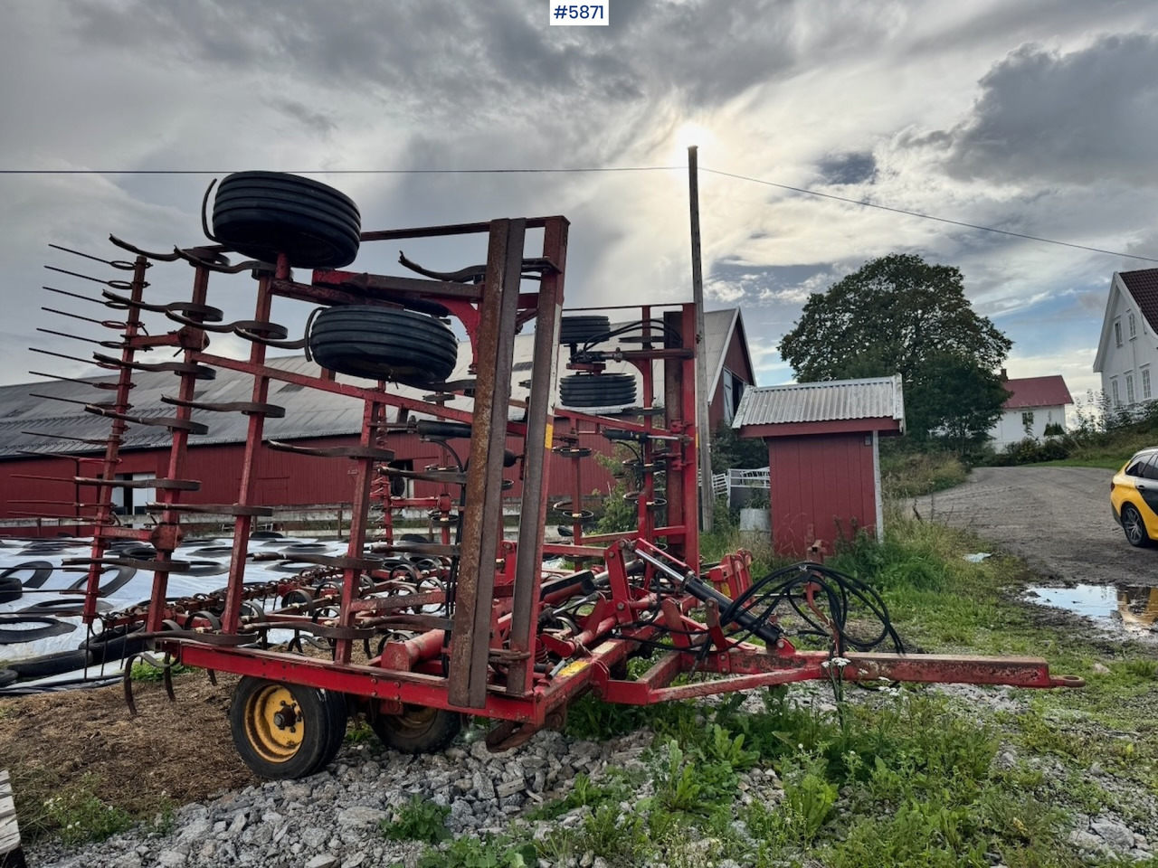 Approx. 1989 Vaderstad harrow, 6.6 m. - Macchina per la lavorazione del terreno: foto 5 Approx. 1989 Vaderstad harrow, 6.6 m. - Macchina per la lavorazione del terreno: foto 5