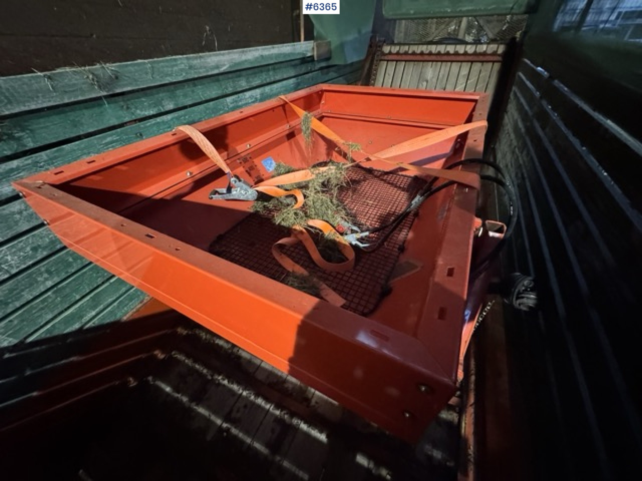 Approx. 1990 Kverneland UN7000 unloading wagon - Spandiconcime: foto 3 Approx. 1990 Kverneland UN7000 unloading wagon - Spandiconcime: foto 3