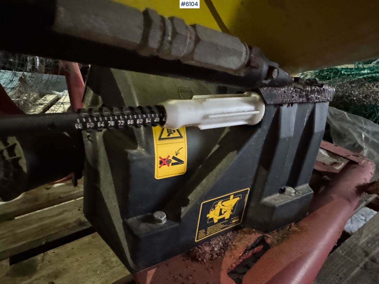 Spandiconcime Cosmo PDHV 800 Pendulum diffuser: foto 15 Spandiconcime Cosmo PDHV 800 Pendulum diffuser: foto 15