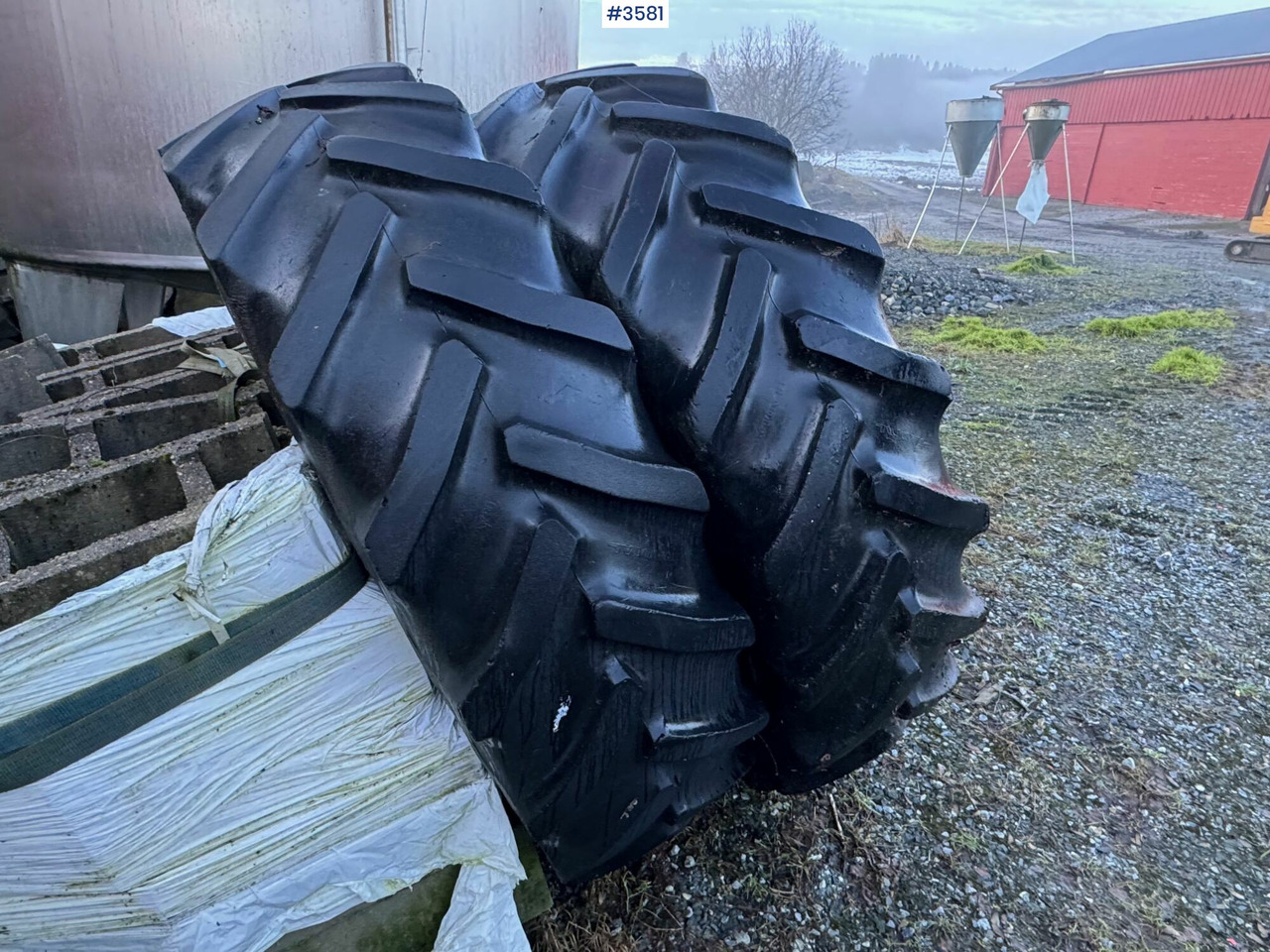 Goodyear wheels - Ruota completa: foto 3 Goodyear wheels - Ruota completa: foto 3