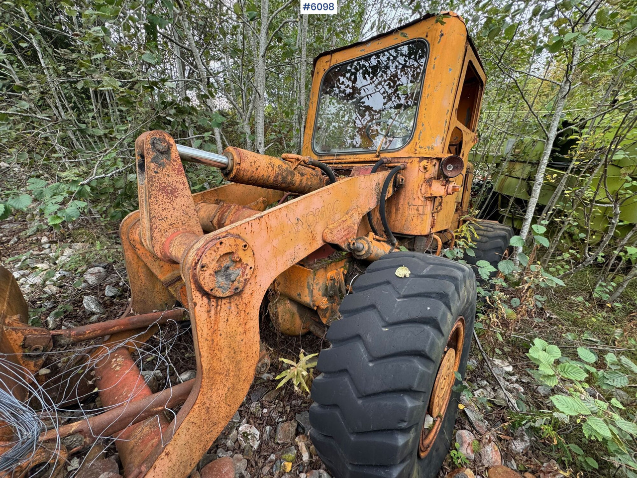 Hanomag wheel loader with bucket – repair object - Pala gommata: foto 2 Hanomag wheel loader with bucket – repair object - Pala gommata: foto 2