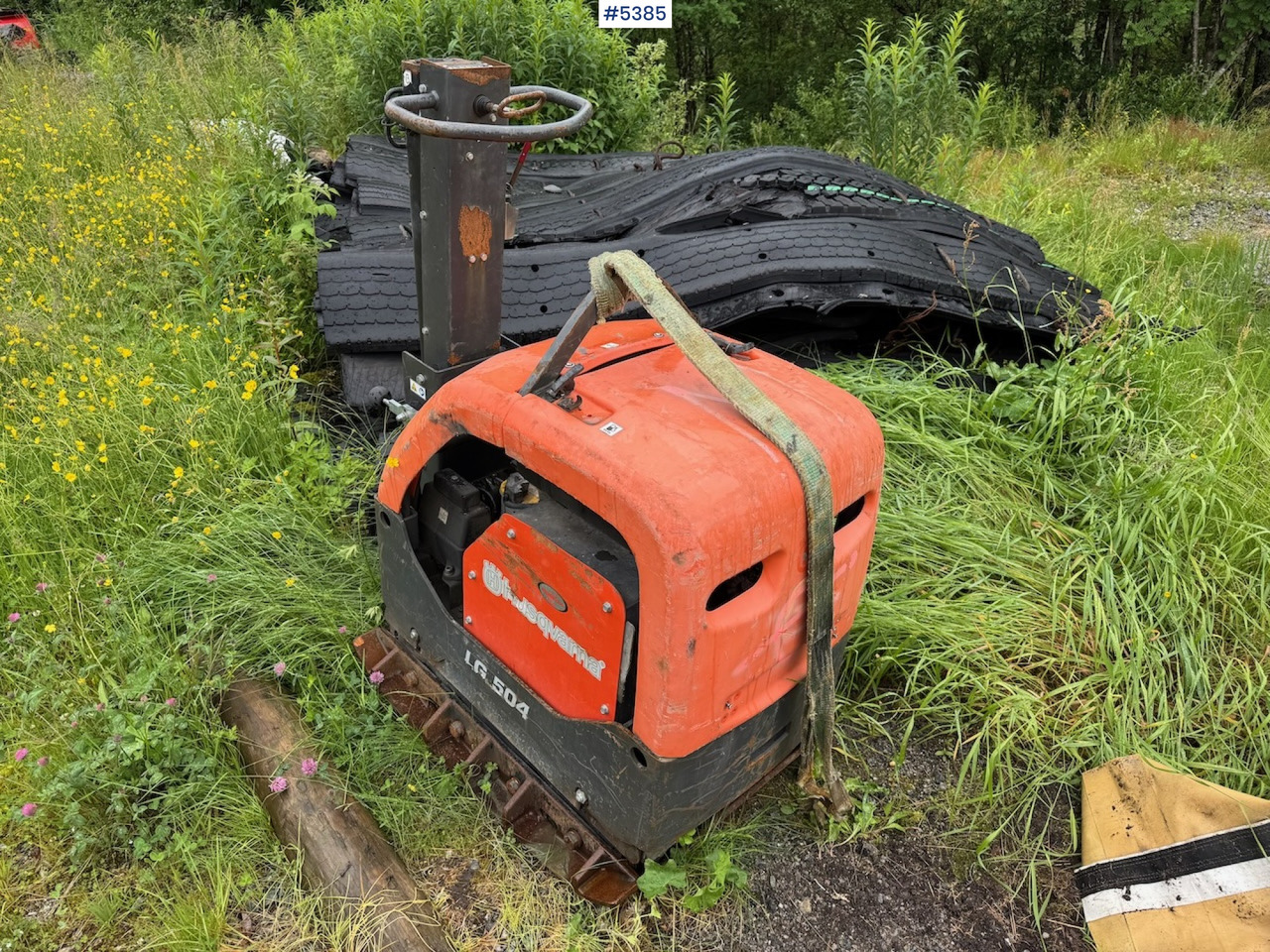 Husqvarna LG 504 Vibrating compactor. - Macchina per la lavorazione del terreno: foto 2 Husqvarna LG 504 Vibrating compactor. - Macchina per la lavorazione del terreno: foto 2