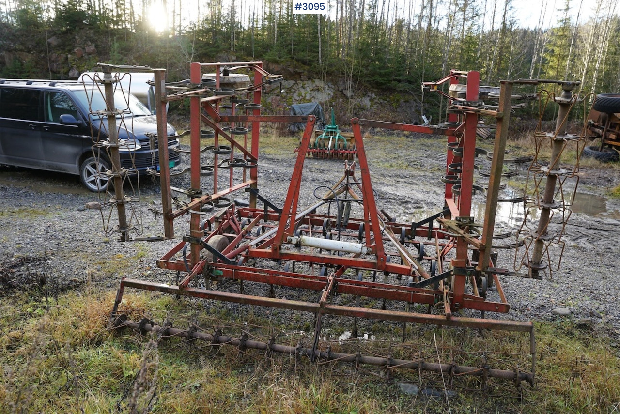 Kongskilde 5,5M harrow - Macchina per la lavorazione del terreno: foto 5 Kongskilde 5,5M harrow - Macchina per la lavorazione del terreno: foto 5
