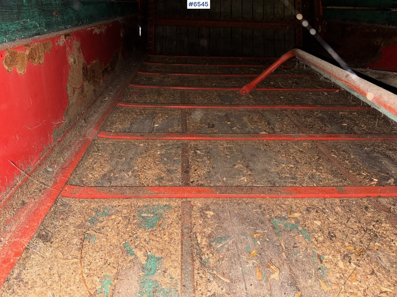 Macchina da fienagione Kverneland UN 7000 Harvesting wagon w/ throwing roller.: foto 13 Macchina da fienagione Kverneland UN 7000 Harvesting wagon w/ throwing roller.: foto 13