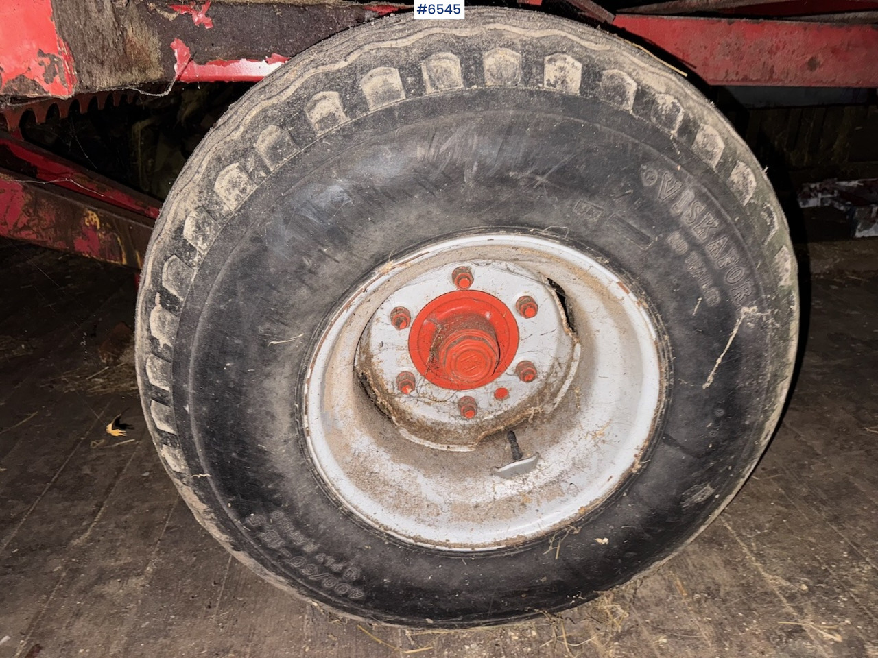 Macchina da fienagione Kverneland UN 7000 Harvesting wagon w/ throwing roller.: foto 8 Macchina da fienagione Kverneland UN 7000 Harvesting wagon w/ throwing roller.: foto 8