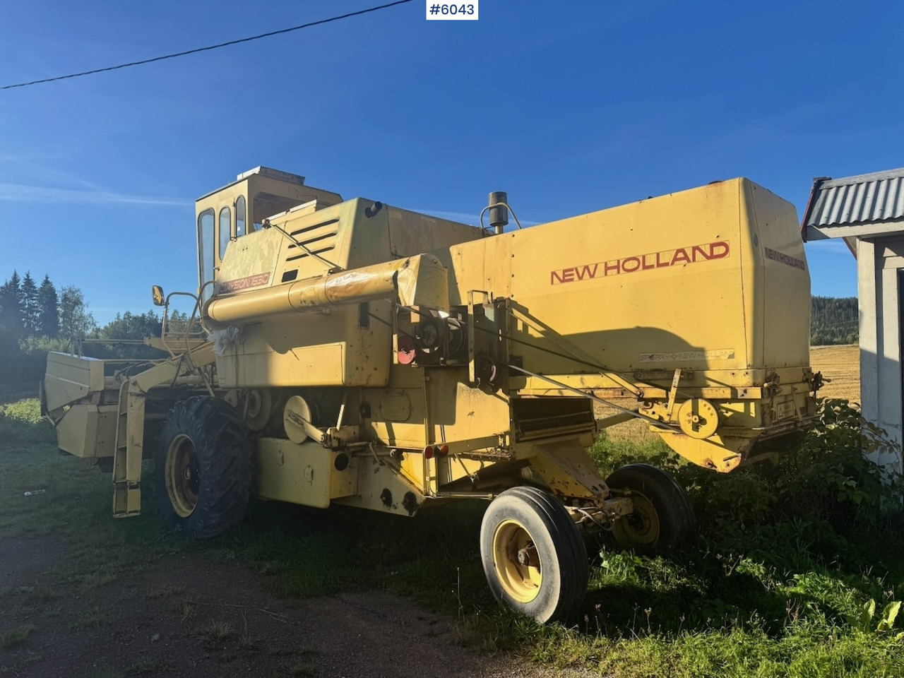 New Holland Clayson 1530 - Mietitrebbia: foto 4 New Holland Clayson 1530 - Mietitrebbia: foto 4