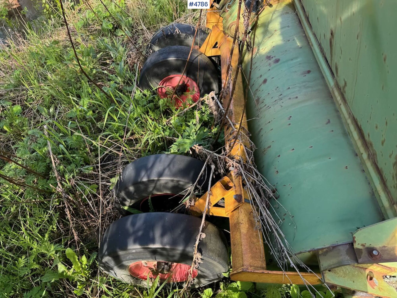 Leasing di  Serigstad Fore-harvester with frame for sale Serigstad Fore-harvester with frame for sale: foto 12