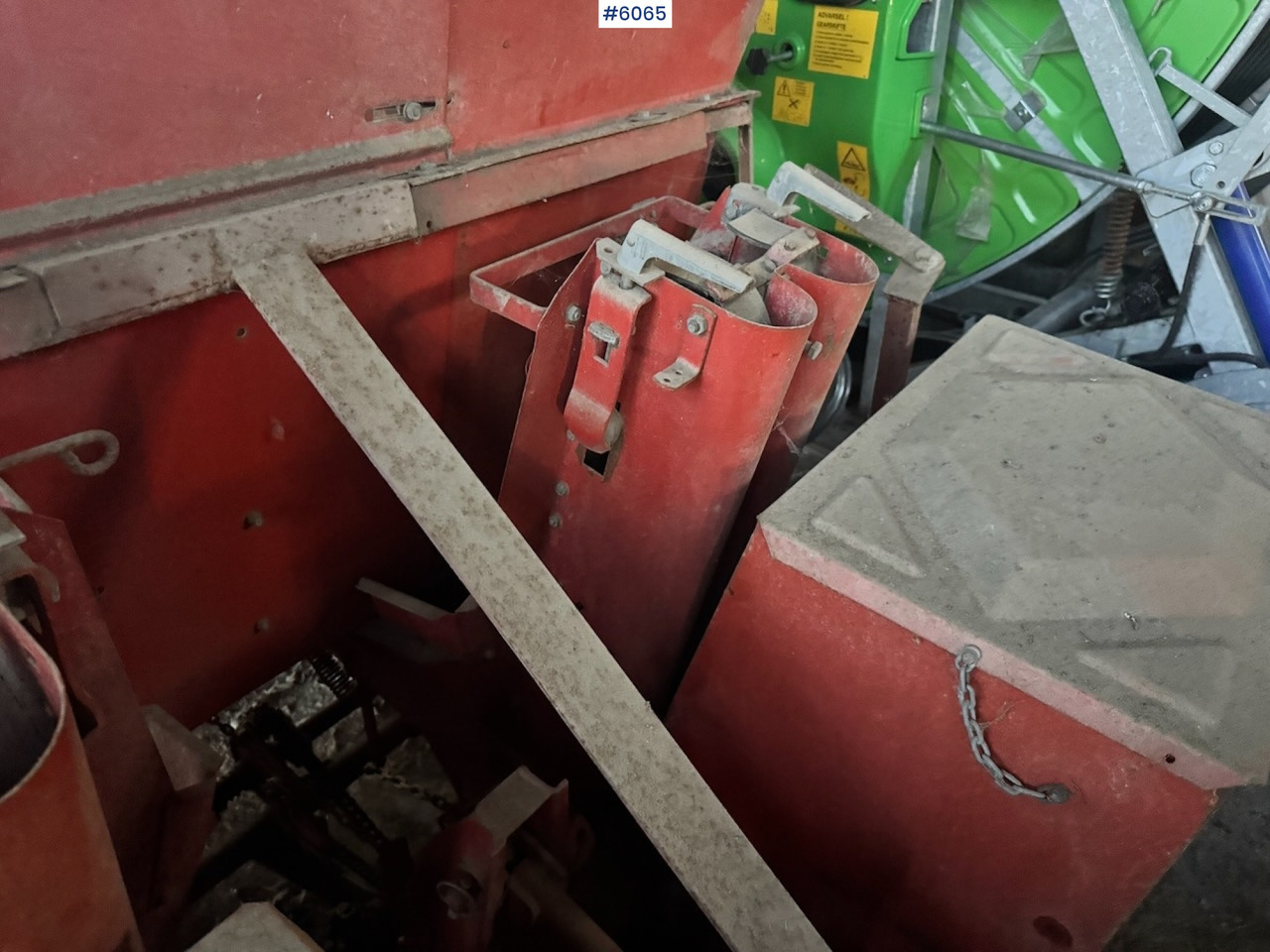 Underhaug 1400 potato planter - Piantapatate: foto 5 Underhaug 1400 potato planter - Piantapatate: foto 5