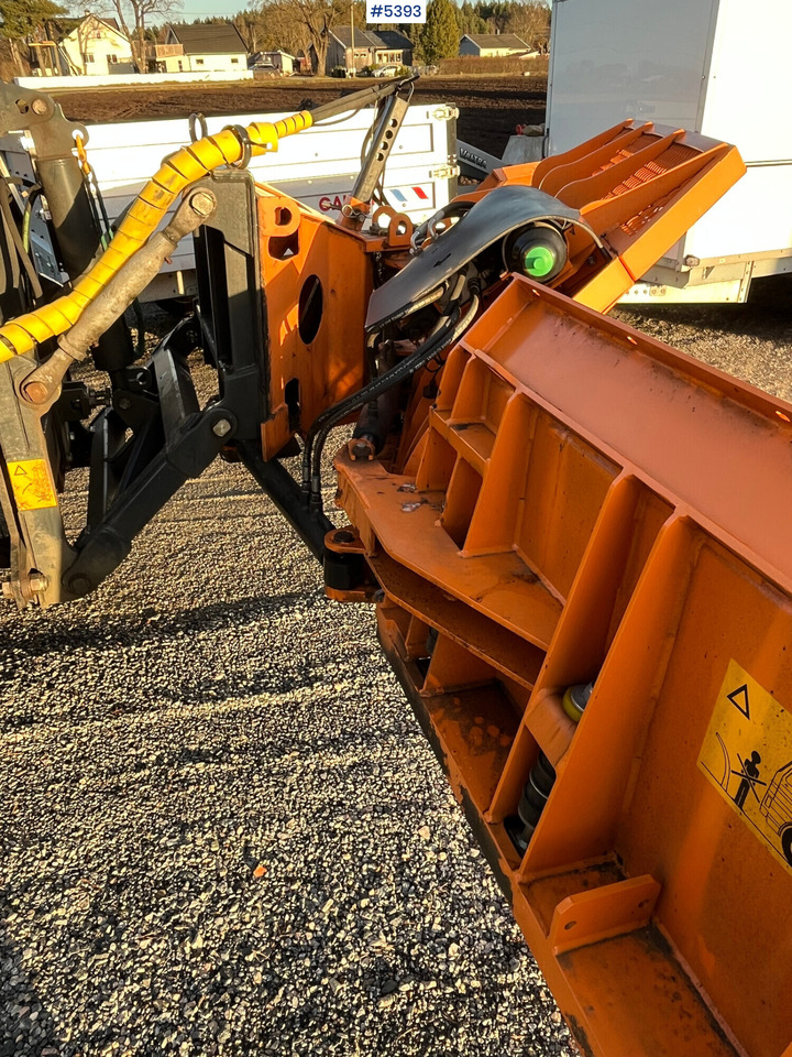 Valtra T 174 E Twintrac Tractor - Trattore: foto 5 Valtra T 174 E Twintrac Tractor - Trattore: foto 5