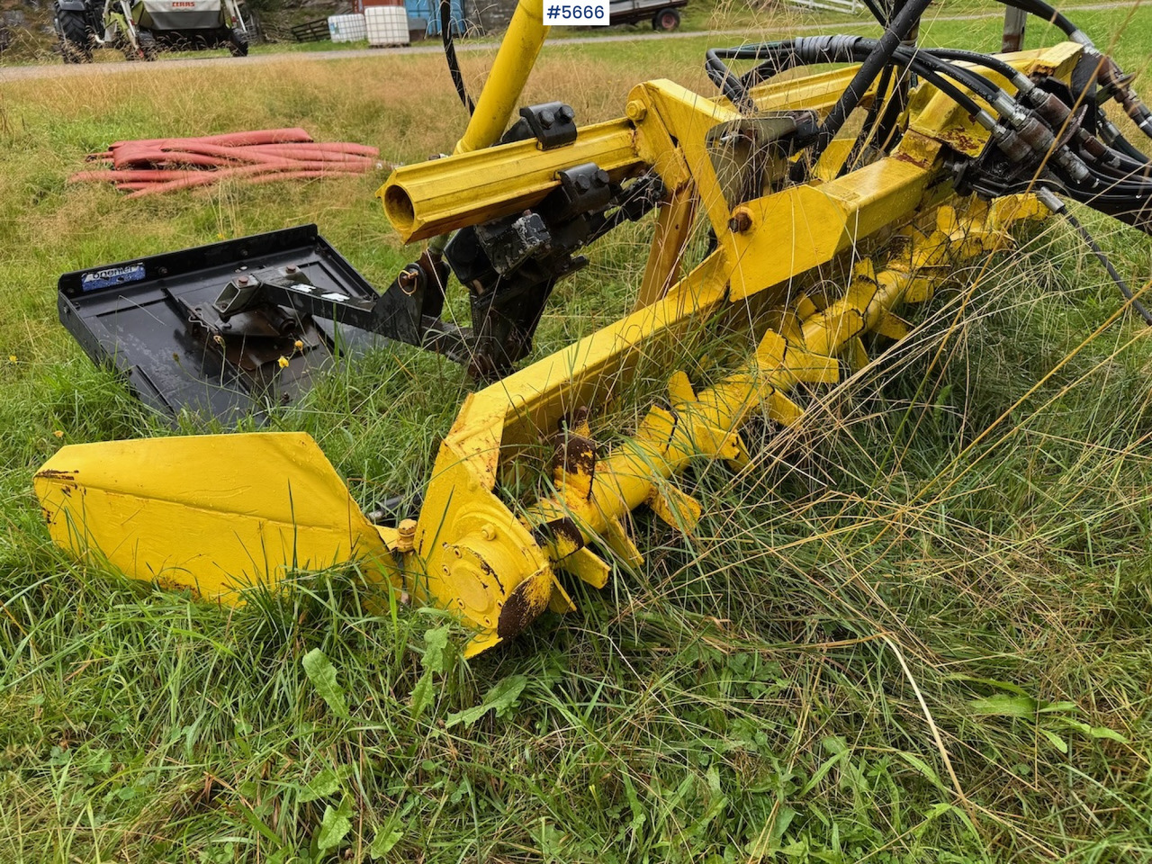 1994 Pisten Bully 150D w/ track layer and milling machine - Veicolo speciale/ Comunale: foto 3 1994 Pisten Bully 150D w/ track layer and milling machine - Veicolo speciale/ Comunale: foto 3