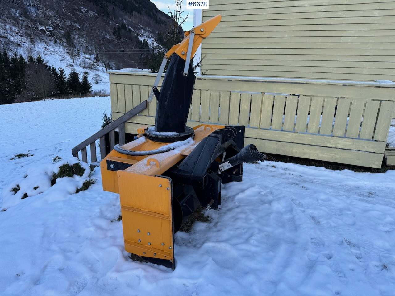 Agroquip G180 2-speed Snowblower. Like new! - Veicolo speciale/ Comunale: foto 4 Agroquip G180 2-speed Snowblower. Like new! - Veicolo speciale/ Comunale: foto 4