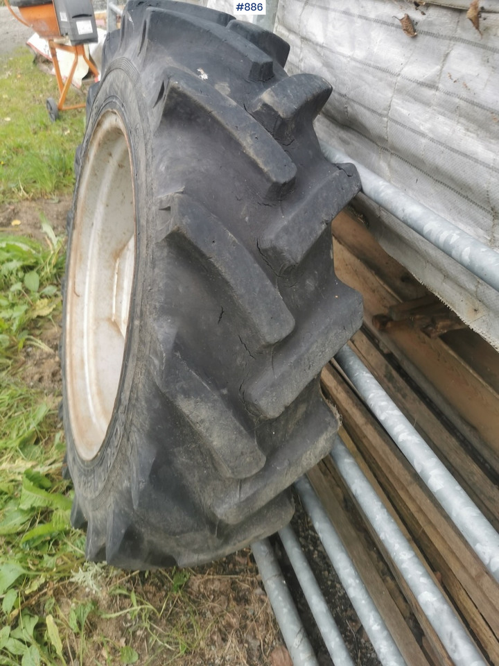 Wheel set on Deutz-Fahr 3.60 - Ruota completa per Macchina agricola: foto 4 Wheel set on Deutz-Fahr 3.60 - Ruota completa per Macchina agricola: foto 4